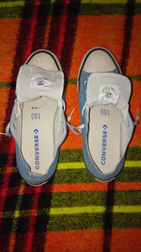2 pares tênis ALL star original unissex usado em bom estado ,Rosa e Azul 