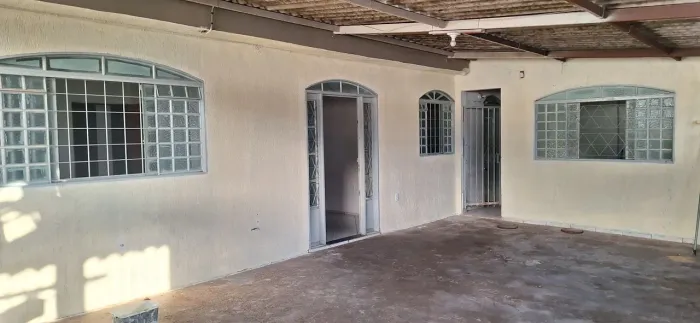 Casa 2 qtos Qda 404 Recanto das Emas
