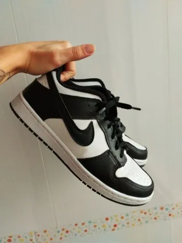 Tenis Nike
