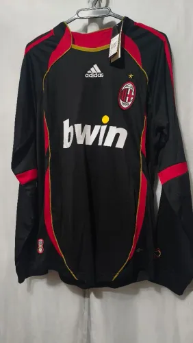 Manga longa Milan retrô
