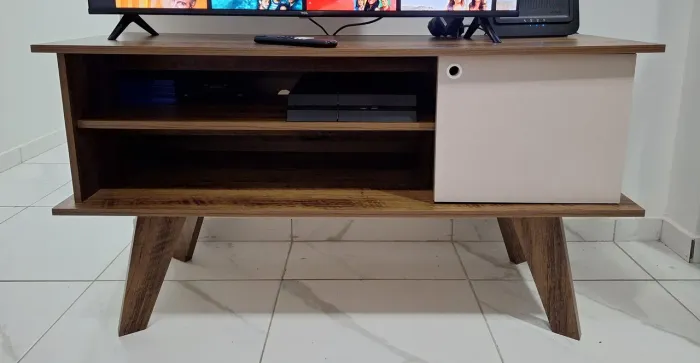 RACK DE TELEVISÃO