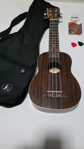 Ukulele Soprano Shelby, cor Marrom