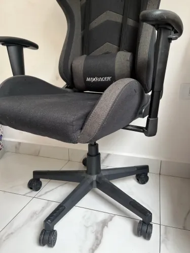 Cadeira Gamer em Tecido - completa