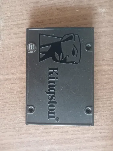 ? SSD KINGSTON 256GB ?