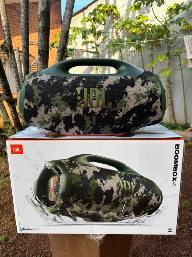 JBL Boombox 4 Seminova