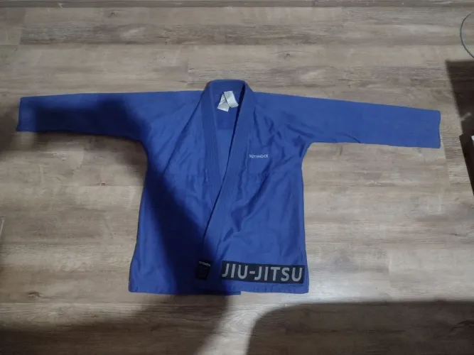 VENDO KIMONO OUTSHOCK