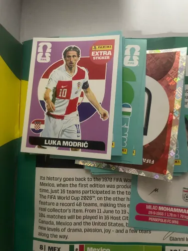 Figurinha da Copa Legends