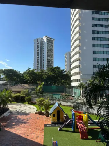 Apartamento de 120m², 3 quartos, no Condomínio Porto Fino Barra da Tijuca