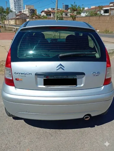 Citroen C3 GLX 1.4/ GLX Sonora 1.4 Flex 8V 5P 2012