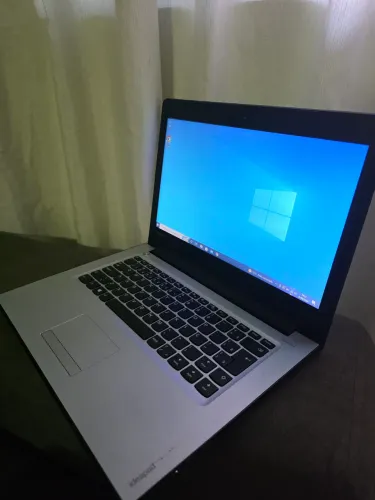 Notebook Lenovo IdeaPad 310 Ideal para Estudos e Trabalho | Carregador Original + Office