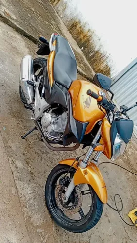 Honda CB300