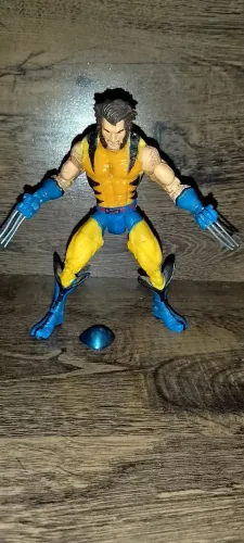 Wolverine Marvel legends toybiz