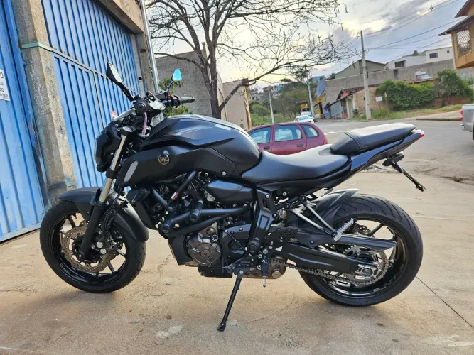 MT 07 ABS 2021