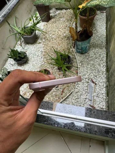 iPhone 15 rose 128gb 