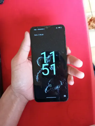 Moto e13