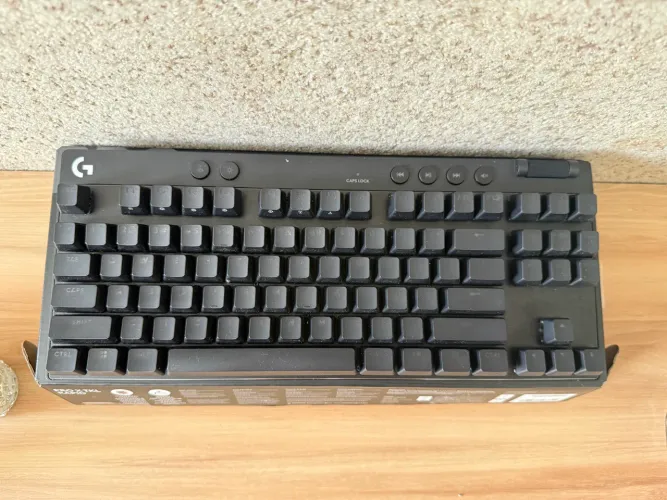Teclado Logitech GPRO X Rapid TKL