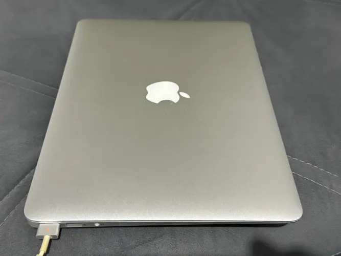 MacBook