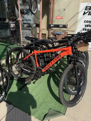 Bicicleta ARO29 SUTTON 9v câmbio Alívio e freio Hidráulico
