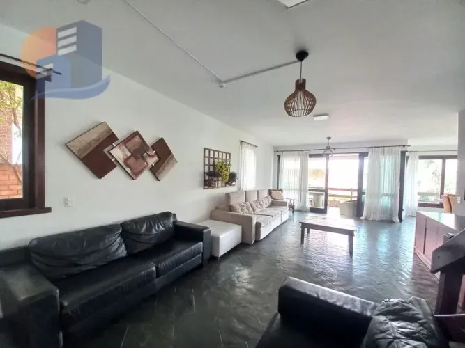 CASA CONDOMÍNIO FECHADO NA REGIÃO DOS HOTÉIS  VISTA PARA O MAR!