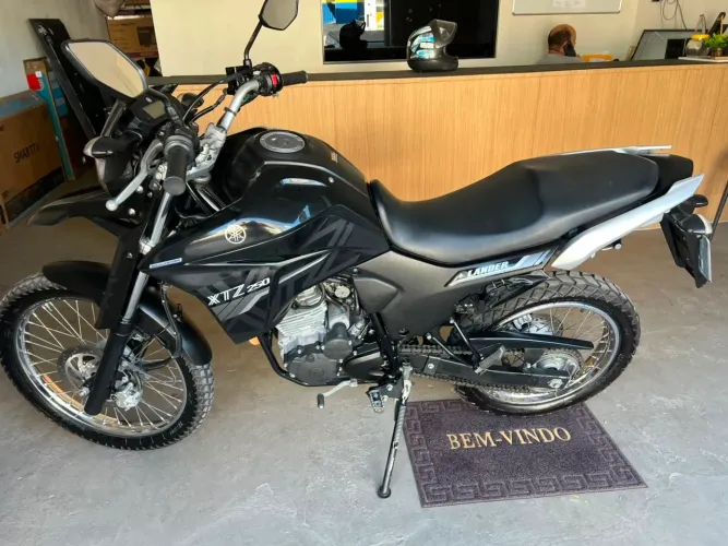 XTZ Lander 250cc