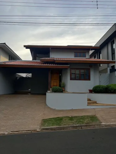 Casa sobrado condomínio Lago Azul Araras