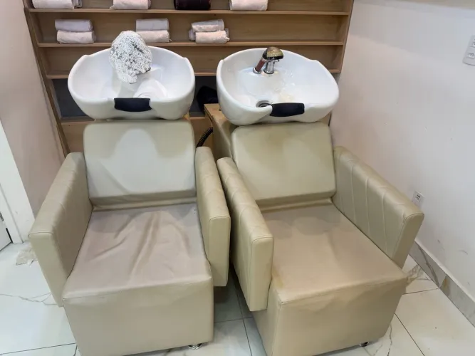 LAVATÓRIO DE CABELEIREIRO À VENDA