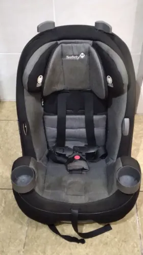 Cadeira para transportar crianças em automóveis