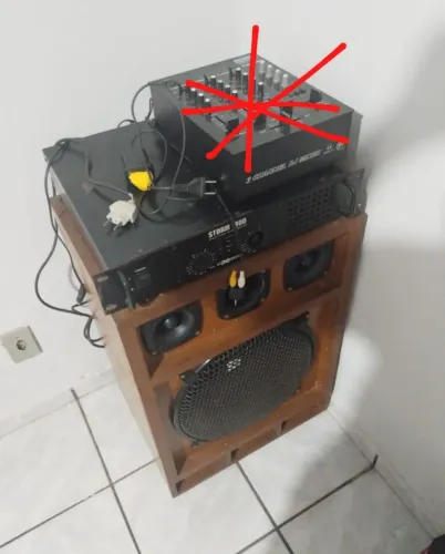 Vendo caixa de som e amplificador