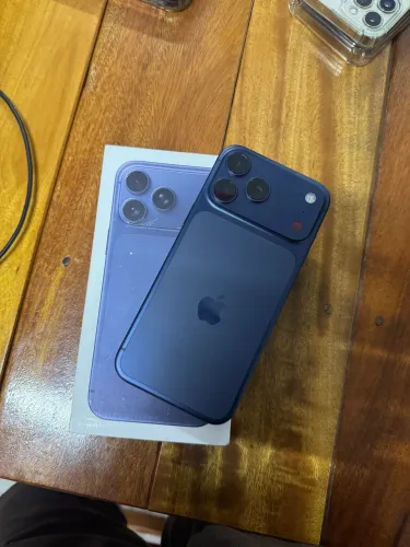 iPhone 17 Pro Max na garantia Apple