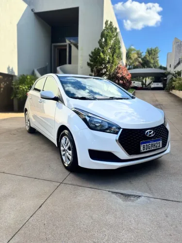 Hyundai HB20 Unique 1.0 Flex 12V Mec. 2019