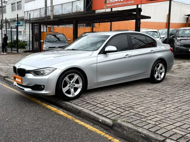 BMW 320I A 2.0 Turbo/activeflex 16V 184cv 4P 2014