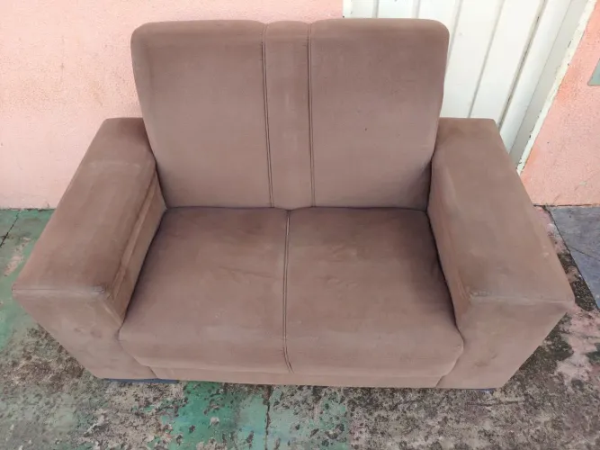 Sofá de 2 lugares