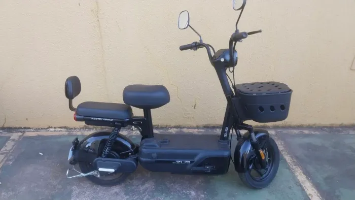 Scooter Elétrica ZUB
