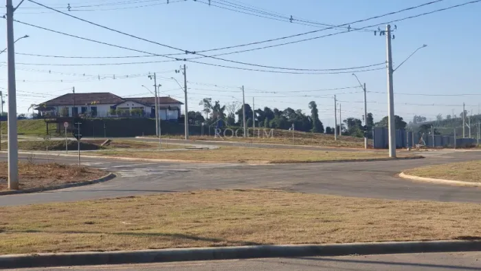 SO Terreno 660m² - Liberado para construir - Condomínio Borda do Lago - Caçapava