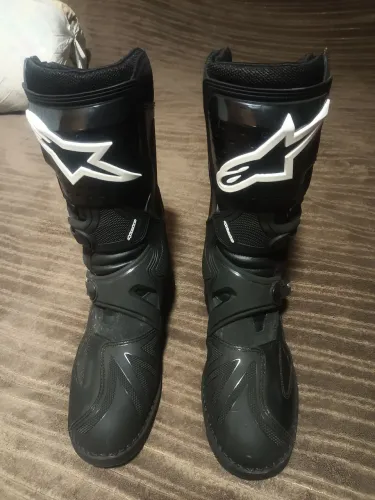 Vendo toba alpinesttars nunca usada