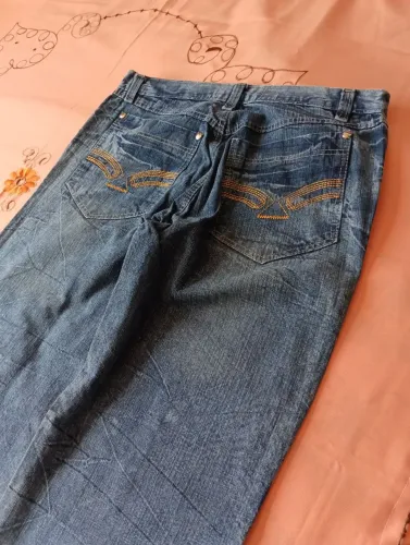 Calça jeans masculina 