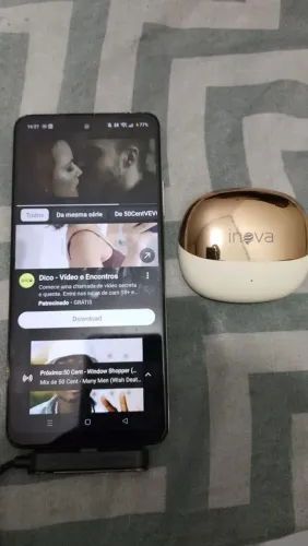 Vendo um celular realme e um fone de ouvido bluetooth 