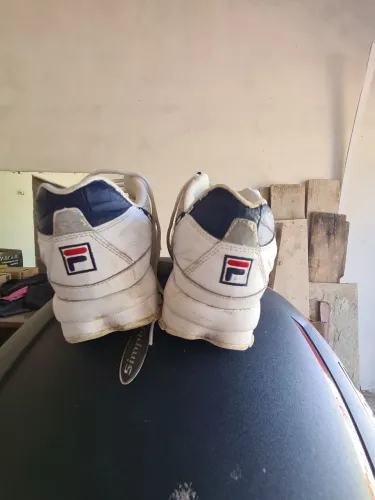 Tenis Fila original número 42