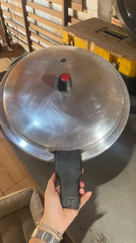 Vendo panela 22 litros