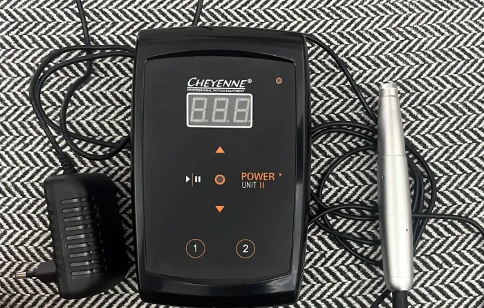 Kit Dermógrafo Cheyenne com a Fonte Digital Cheyenne Power Unit II