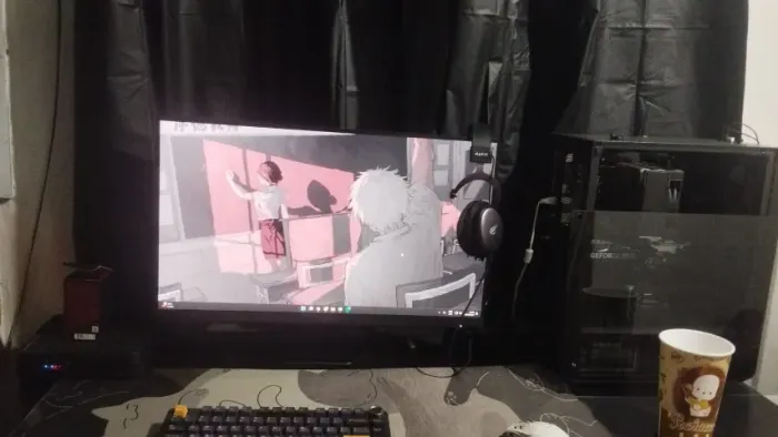 Vendo Monitor AOC 27 (Com Defeito)
