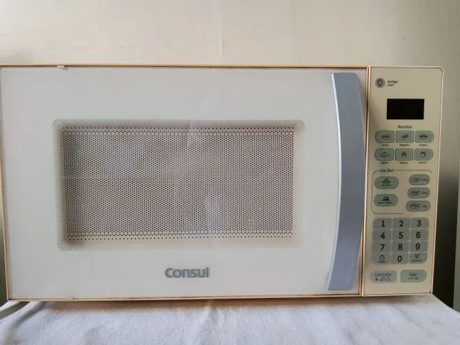Microondas Cônsul 20l