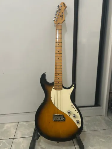 Guitarra Variax 600