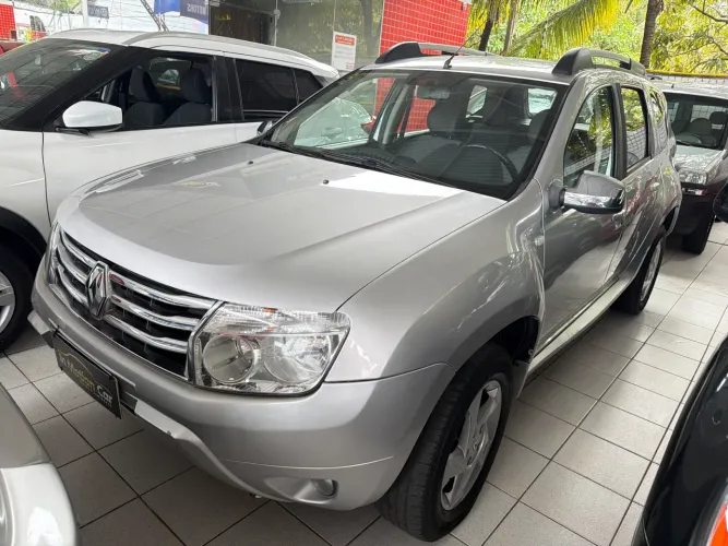 Renault Duster Dynamique 2.0 Hi-flex 16V Aut. 2014