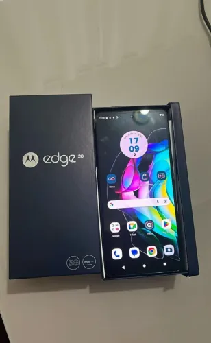 Moto Edge 20 Black