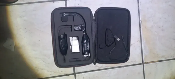 Vendo microfone para metais