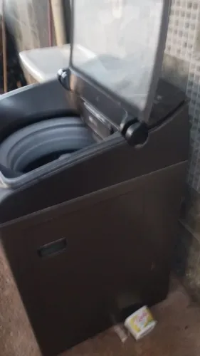  Vendo TV smart e máquina de lavar 1250 tudo com nota fiscal 