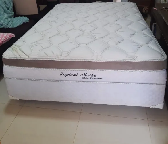 Cama box casal