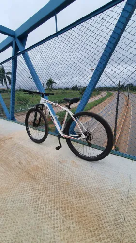 Bicicleta CXR lotus ARO 29, TROCO ou VENDO