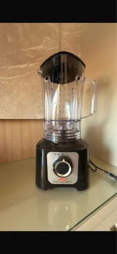 Vende-se liquidificador
